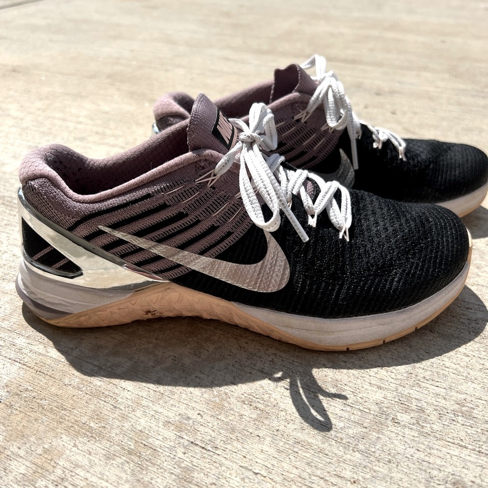 Nike Metcon DSX Flyknit Grip Running Training Shoes Black Silver Pink sz 8.5